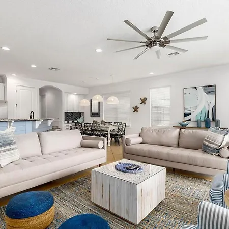Castle Pines Court Retreat Villa